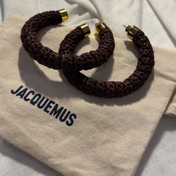 Jacquemus Les Créoles Raphia Hoop Earrings - Picture 2 of 5